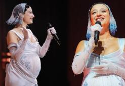 Melike Şahin bebeği için gün sayıyor! Son konser tarihini açıkladı