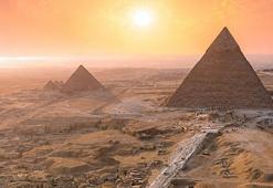 Mısır'da Giza Piramitleri'nin yasaklı zirvesinden tarihi kareler! 4 bin 500 yıllık sır ortaya çıktı: İlk kez görüntülendi