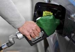 Benzine kaç lira indirim geldi mi? İndirimin tamamı pompa fiyatlarına yansıyacak mı? 7 Ağustos güncel akaryakıt fiyatları...