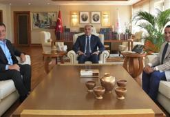 Bakan Ersoy ile Acun Ilıcalı bir araya geldi