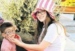 Çocuk şenlikleri yüzleri gülümsetti