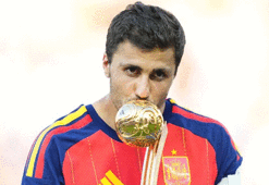 Barcelona’dan Real Madrid’e tarihi transfer çalımı! Rodri kararını verdi