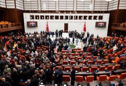 Terörsüz Türkiye yasası kabul edildi! TBMM'deki tarihi oturumdan kareler
