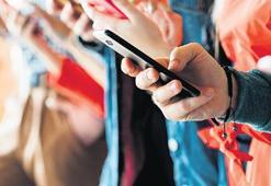 Cep telefonu ithalatında 250 dolar sınırı dönemi
