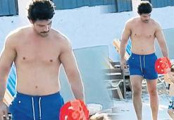 Baba-oğulun deniz keyfi