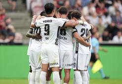 BEŞİKTAŞ NASIL TUR ATLAR, LİG AŞAMASINA NASIL KALIR? UEFA Avrupa Ligi Beşiktaş tur ihtimalleri: Beşiktaş elenirse ne olur, BJK Konferans Ligi'ne mi düşer?