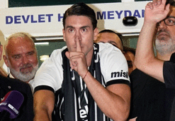 Beşiktaş açıkladı! Dusan Vlahovic'e için imza tören düzenlenecek
