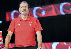 A Milli Kadın Basketbol Takımı Başantrenörü Andrea Mazzon'dan Dünya Kupası mesajı! 'Büyük hayaller kurmalıyız'