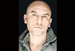 Giray Altınok, Eşek’e ses veriyor