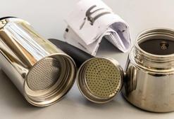 Moka Pot temizliğinde doğru bilinen yanlışlar! Uzmanlar uyardı, kahvenin tadını anında bozuyor