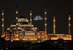 Hazreti Muhammed'in doğum günü olan Mevlit Kandili, yarın idrak edilecek