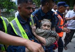 Nepal'de sel felaketi! En az 17 ölü: İşte bölgeden sıcak görüntüler