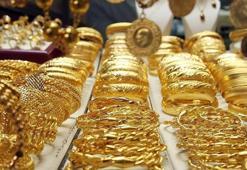 Fed'in izlediği enflasyon verisi sonrası altın geriledi