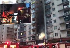 İstanbul'da kafede yangın! İş yeri küle döndü