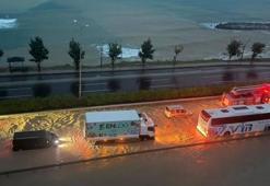 Korkutan görüntü! Karadeniz sahil yolu sular altında kaldı