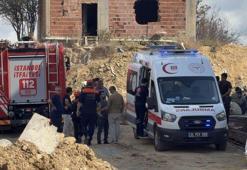 Başakşehir’de inşaat alanında göçük! 3 işçi toprak altında kaldı