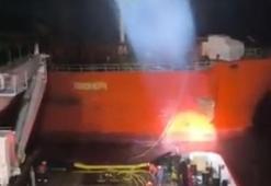 Tonlarca petrol yüklü Rus gemisi Marmara adası açıklarında arızalandı