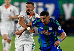 Süper Lig'de Alanyaspor, Rizespor'un hatasıyla kazandı!