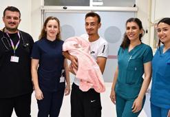 32 haftalık doğdu hayata tutundu! 1 kilo 600 gramlık bedeni zamana meydan okudu