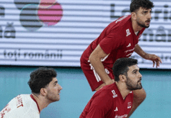 Avrupa Şampiyonası'nda Filenin Efeleri, İsviçre'yi set vermeden devirdi