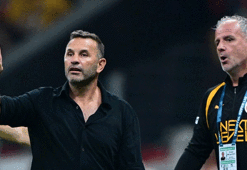 Galatasaray'da Okan Buruk'tan Osimhen sözleri: Bitirici santrforun olması çok önemli