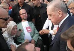 Cumhurbaşkanı Erdoğan otobüsü durdurup yanına gitmişti! Engelli genç konuştu: Unutamayacağım bir andı