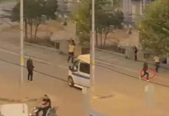 Bıçaklanarak öldürülmüştü; olay öncesi elinde keserle yürüdüğü görüntüler çıktı
