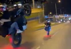 Yer: Malatya! Motosikletle tehlikeli yolculuk kamerada