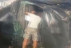 Antalya'da tur minibüsü, kamyonet ve otomobil çarpıştı! Çok sayıda yaralı var