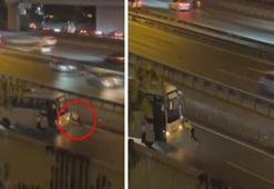 Görüntüler İstanbul'dan! Kadın polis arızalanan midibüsü böyle itti