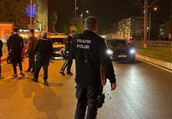Motosiklet yolun karşısına geçmeye çalışan çocuğa çarptı: 2'si ağır, 3 yaralı