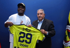 Eski Fenerbahçeli futbolcusu Emmanuel Emenike'den şampiyonluk iddiası: O sezon bu sezon