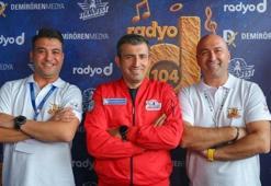 Selçuk Bayraktar Radyo D’ye konuk oldu: Burası bir misyon festivali