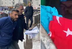 Bayrakları çöpe kendisi attı, 'Vatan hainleri' diye paylaştı