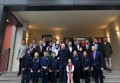 İlim Yayma Vakfı Mütevelli Heyeti Başkanı Bilal Erdoğan, Düzce'de öğrencilerle buluştu