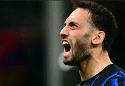 Hakan Çalhanoğlu sürprizi! Görüşmeler başladı