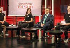 Bakan Tekin, Demirören Medya Lisesi’nde öğrencilerle buluştu