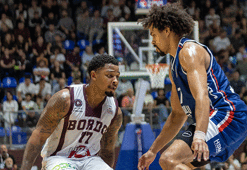 Anadolu Efes, deplasmanda Bandırma'yı mağlup etti