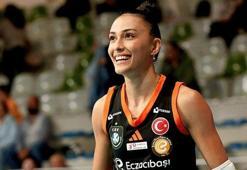 Simge Aköz: 5 kupada da şampiyon olabileceğimize inanıyorum
