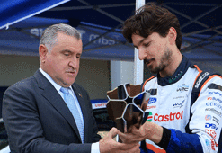 Formula 1 yarışı öncesi Bakan Bak, İstanbul Park’ı ziyaret etti