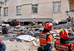 İstanbul'da çöken bina sonrası gözaltılar başladı