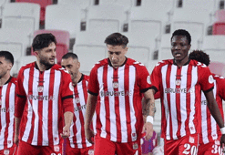 1. Lig'de Sivasspor, Pendikspor'u farklı geçti!