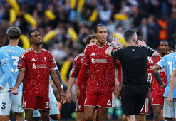 Premier Lig'de dev maçta Manchester City, Liverpool'u 3 golle geçti