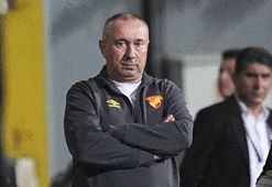 Göztepe'de Stoilov galibiyetten ötürü mutlu! 'İhtiyacımız vardı'