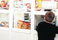 Jelibon, çikolatalı tost satılıyor! Kantinde standart yok