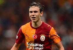 Galatasaray'da Batrakov sahne aldı! Barcelona karşısında golle tanıştı