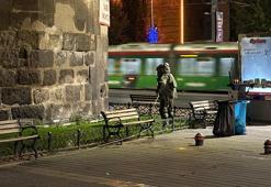 Kayseri'de şüpheli çanta kontrollü şekilde patlatıldı; içinden kıyafet çıktı