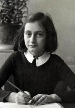 Anne Frank: Günlüğüyle karanlık yıllara ışık tutan kız