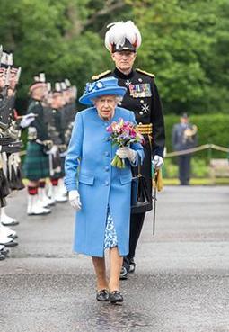Kraliçe II. Elizabeth'in platin jübilesi ne anlama geliyor?
