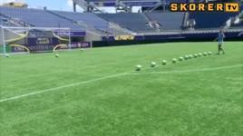 Alex Morgan sınıfta kaldı!